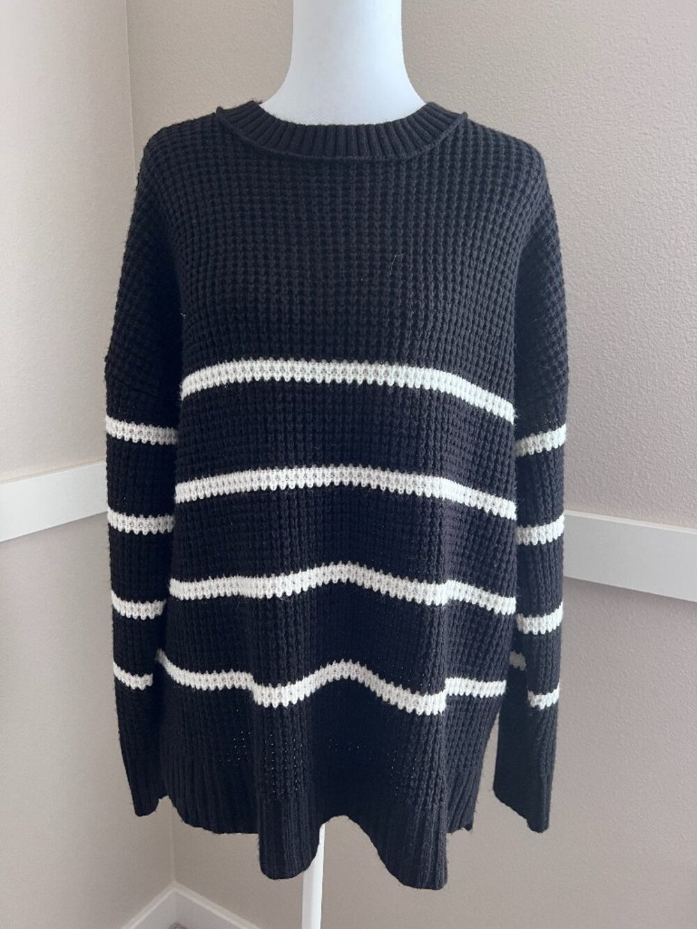 SO Goods For Life Black & White Striped Waffle Knit Sweater XXL / 2X